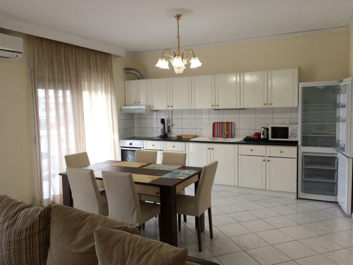Stathoris Deluxe Apartment Nea Peramos  Luaran gambar
